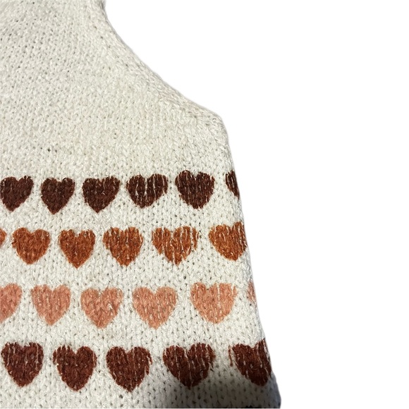 Sincerely Jules - Neutral Heart Cream Colored Knit Tank Top - Picture 4 of 8